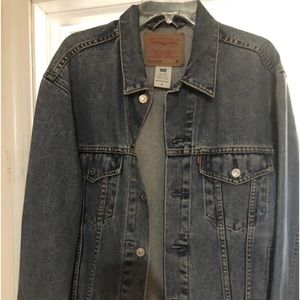 Vintage Levi's Men's Medium Relaxed Denim Jean Trucker Jacket Distressed 70507